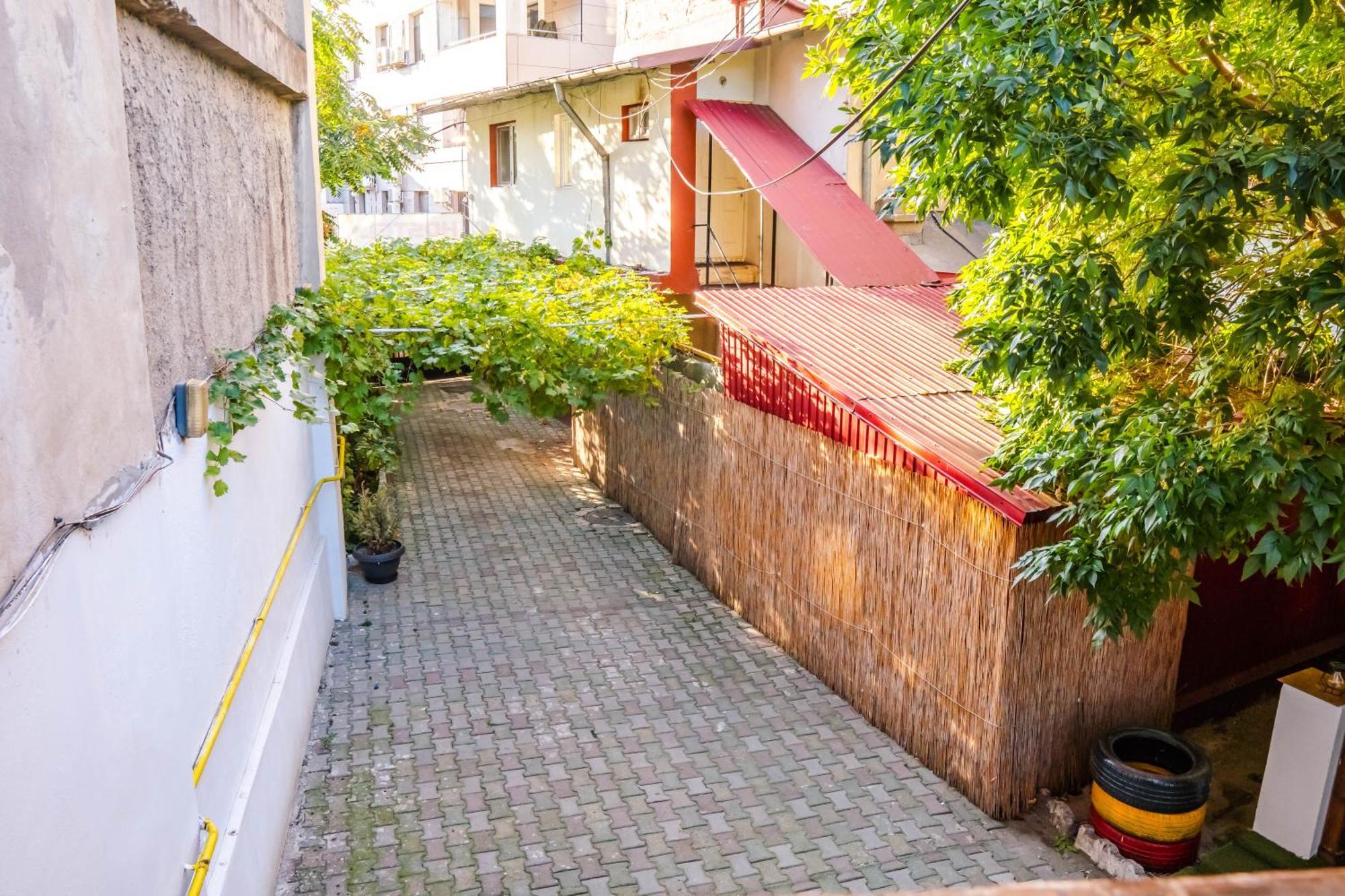 Hostel Sport Bucharest Exterior photo